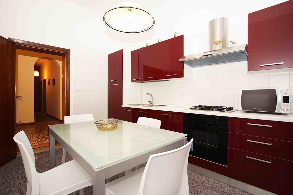 Ca' Geremia Apartment Venedig Rum bild